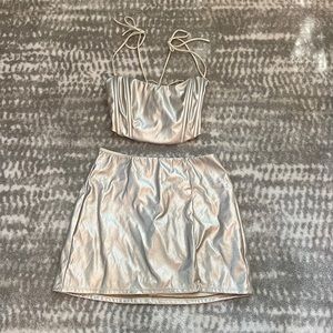NWOT LUCY AND THE SKY GOLD SKIRT SET